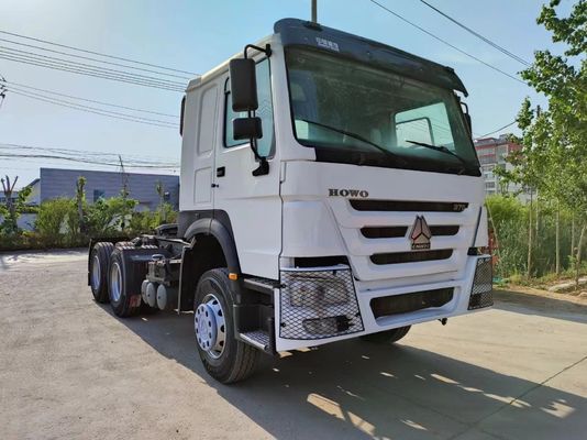 6×4 Antriebsrad Sinotrck HOWO Traktor-Lkw mit 1-Jahres-Nachverkaufsservice