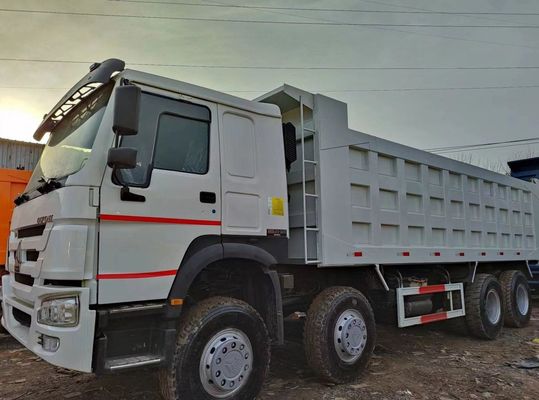 8×4 Antriebsräder Kipper Truck HOWO E7 Dump Truck mit manueller Getriebeart