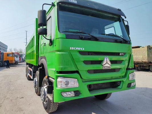 Grüne Farbe Sinotruk HOWO 8*4 Dump Truck Gebrauchtwagen mit DOT zertifiziertem Reifen 12.00r20