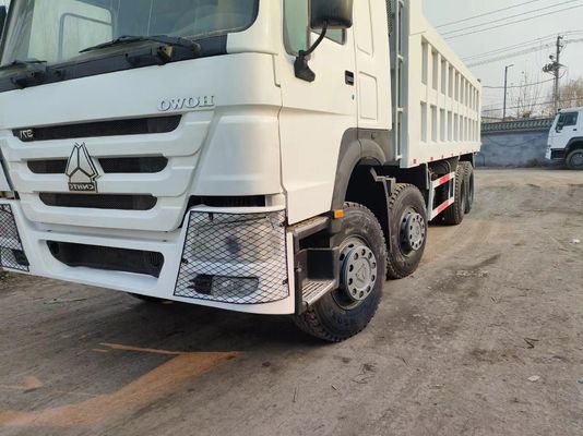 Reifenentwurf Radial Sinotruck HOWO 6*4 Schleppanhänger Lkw Vorderheben Stil