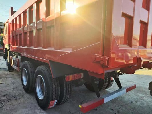 Rot Farbe Sinotruk HOWO 6X4 351 450 PS Dump Truck Handgetriebe Typ 8×4 Antriebsrad