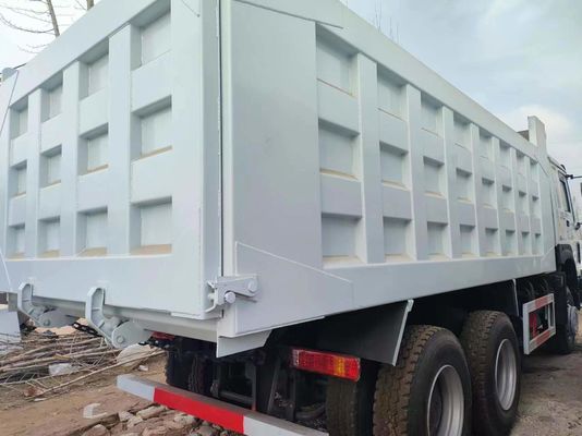 Hohe Kapazität HOWO 6X4 Schwerer Müllwagen mit 18 Kubikmetern und 351-450 PS