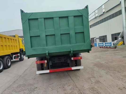 12 Reifen Sinotruk HOWO 8*4 Dump Truck Secondhand Truck Grün mit Handgetriebe