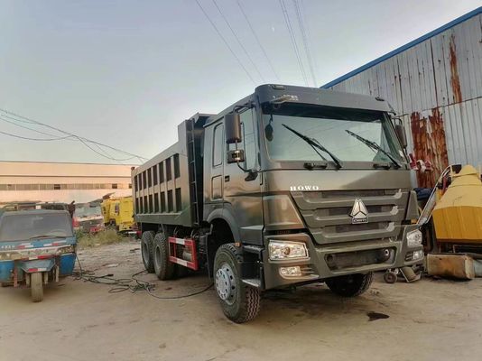 Radiale Reifenkonstruktion Sinotruk HOWO 6*4 Dump Truck für Schwerlasttransport mit ≤5 Sitzen