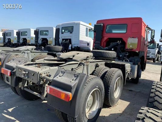 Rohrloser Reifendesign Rotkopf Lkw Sinotruk HOWO 6*4 Traktor Lkw in gutem Zustand
