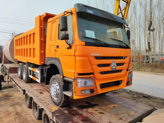 Gebraucht Sinotruk 6X4 Kipper Truck 10 Räder Schwerlast-Dump Truck ≤5 Sitzplätze