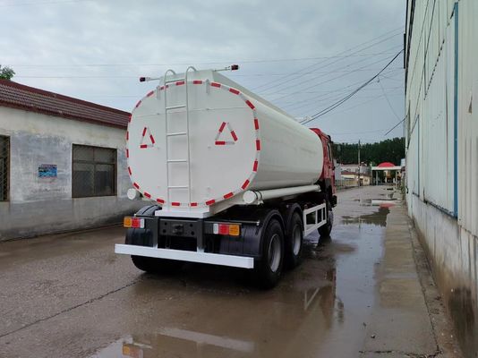 Sinotruk HOWO 6*4 10Räder 20000Liter Kapazität Tankwagen mit Öl