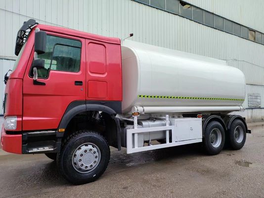 20000-25000 Liter Brennstofföl Tank Tankwagen Tankwagen zur Lagerung GCC-zertifiziert HOWO 6X4