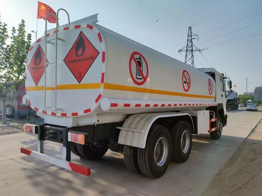 HOWO 6*4 26000 Liter 340 PS Öllieferung Treibstofftransport Tankwagen für ≤5 Sitzplätze