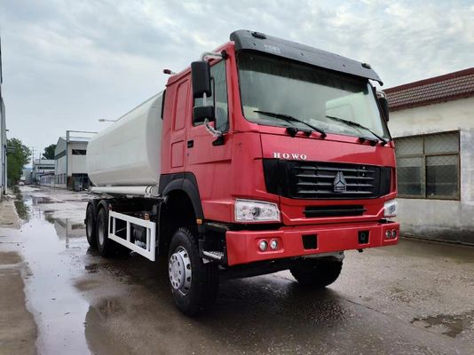 20000-25000 Liter Brennstofföl Tank Tankwagen Tankwagen zur Lagerung GCC-zertifiziert HOWO 6X4