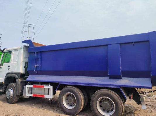 Radiale Reifenkonstruktion HOWO 6*4 Kipper Truck mit 5 Sitzen und großer Ladekapazität