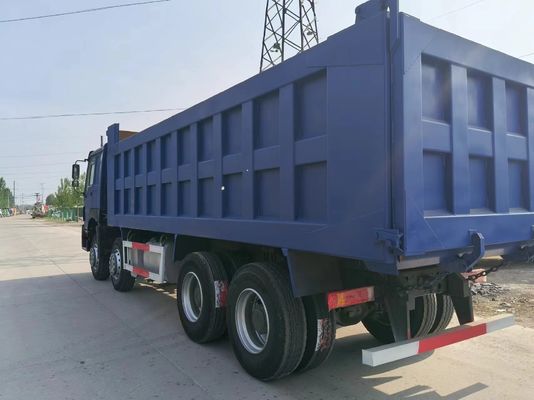 HOWO 8*4 30 Kubikmeter 12 Räder Bergbaudumpper Tipper Truck mit 6-8L Motorkapazität