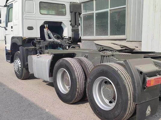 Sinotruk HOWO 6*4 Traktorwagen in Weiß mit Rohrlosen Reifen und GCC-Zertifizierung