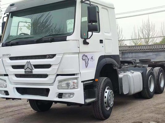 Sinotruk HOWO 400 PS Traktorlastwagen für Callcenter im Ausland mit hoher Leistung &gt; 450 PS