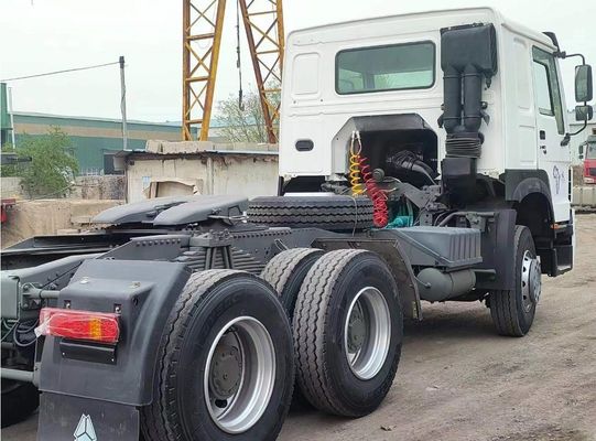 6×4 Antriebsrad Sinotruck HOWO 371HP Traktor Lkw 8,55*2,5*3,5m mit hoher Haltbarkeit