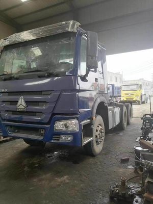 Traktor-Lkw mit einer Motorkapazität von 6-8 L 375 PS 6X4 Sino Traktor-Kopf-Lkw