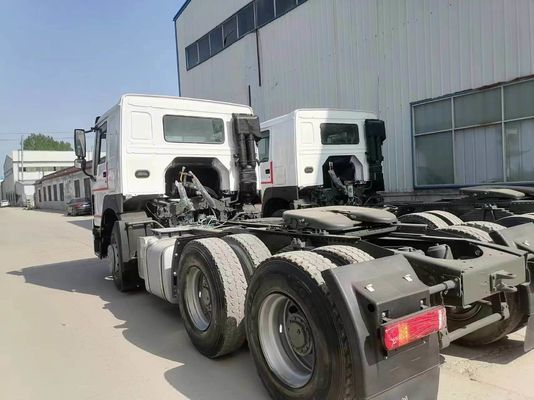Weißer 420 PS Sinotruk HOWO 6*4 Traktor mit hoher Leistung und gutem Zustand