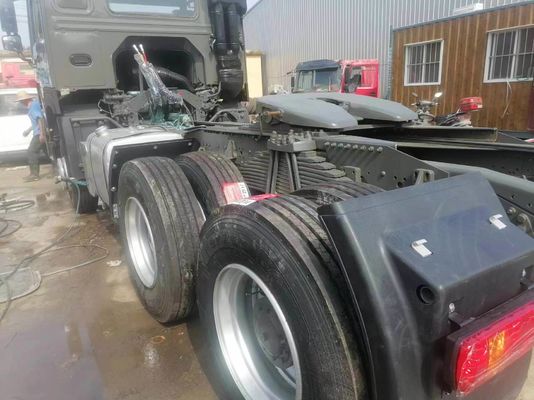 Radial Reifen Design Sinotruk HOWO 6×4 Traktor Lkw Schwerlastwagen Kopf für Leistung