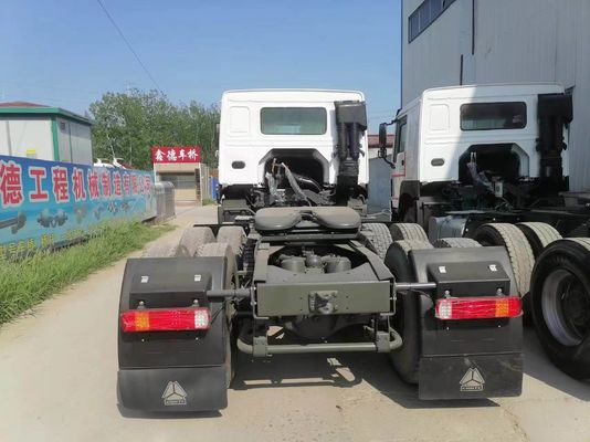 Gebrauchtes HOWO Traktorfahrzeug 6X4 371 Sinotruk Anhängerkopfteile und in gutem Zustand