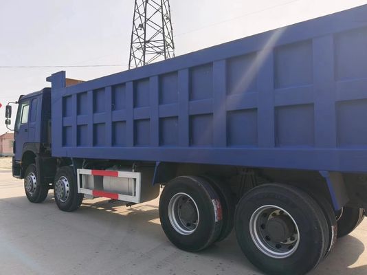 Blauer Gebraucht-Sinotruk HOWO 8*4 Abstoßwagen mit 6-8L-Motorkapazität und Rechtssteuerung