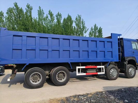 Blauer Gebraucht-Sinotruk HOWO 8*4 Abstoßwagen mit 6-8L-Motorkapazität und Rechtssteuerung