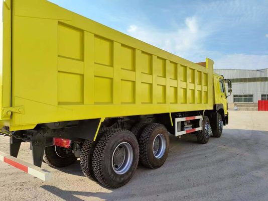 12 Räder Sinotruk HOWO 8*4 Front-Lifting-Stil Dump Truck Manuelle Getriebe