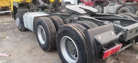 375HP 6X4 Sino Traktorkopf Lastwagen Gebraucht HOWO Traktorkopf in gutem Zustand