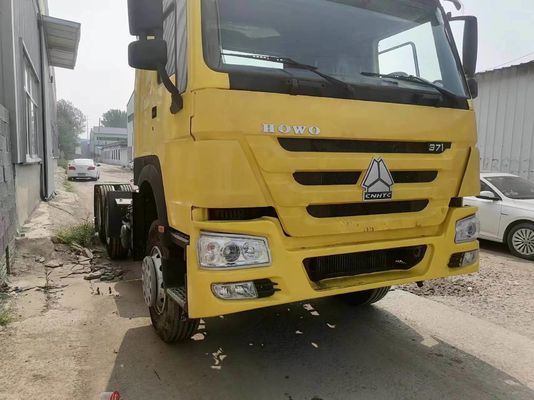 Sinotruk Traktor 6*4 Gelb aus 6-8L Motor