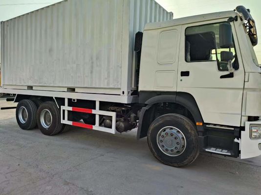6*4 Radial Reifen Design Sinotruck HOWO Weißes Gebrauchtfahrzeug 10 Reifen für das Antriebsrad