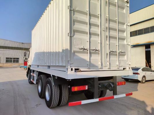 6*4 Radial Reifen Design Sinotruck HOWO Weißes Gebrauchtfahrzeug 10 Reifen für das Antriebsrad