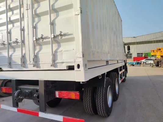 6*4 Radial Reifen Design Sinotruck HOWO Weißes Gebrauchtfahrzeug 10 Reifen für das Antriebsrad