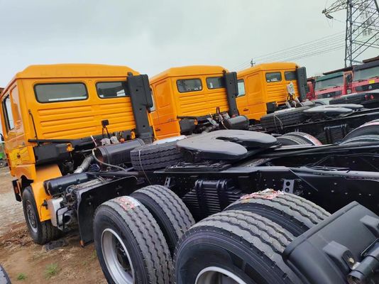 Shacman 6X4 Traktor-Lkw mit Radial-Reifen-Design und 50 Tonnen Last verwendet Lkw-Traktoren
