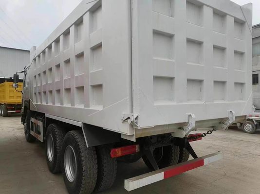 ISO-zertifizierter 371HP HOWO 6X4 Diesel-Dump Truck mit Handgetriebe und gutem Zustand